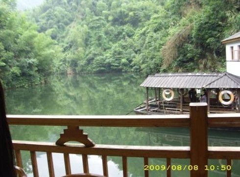 周洛活動 周洛活動